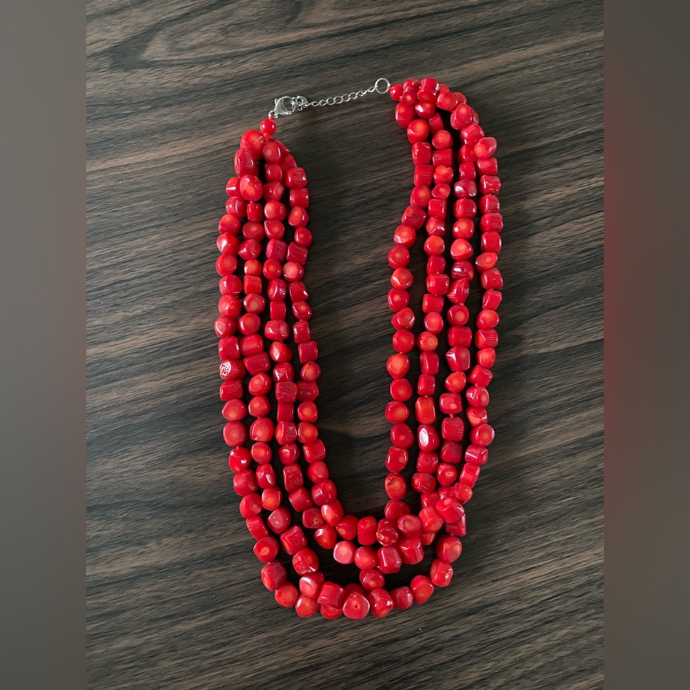 Women’s Necklace